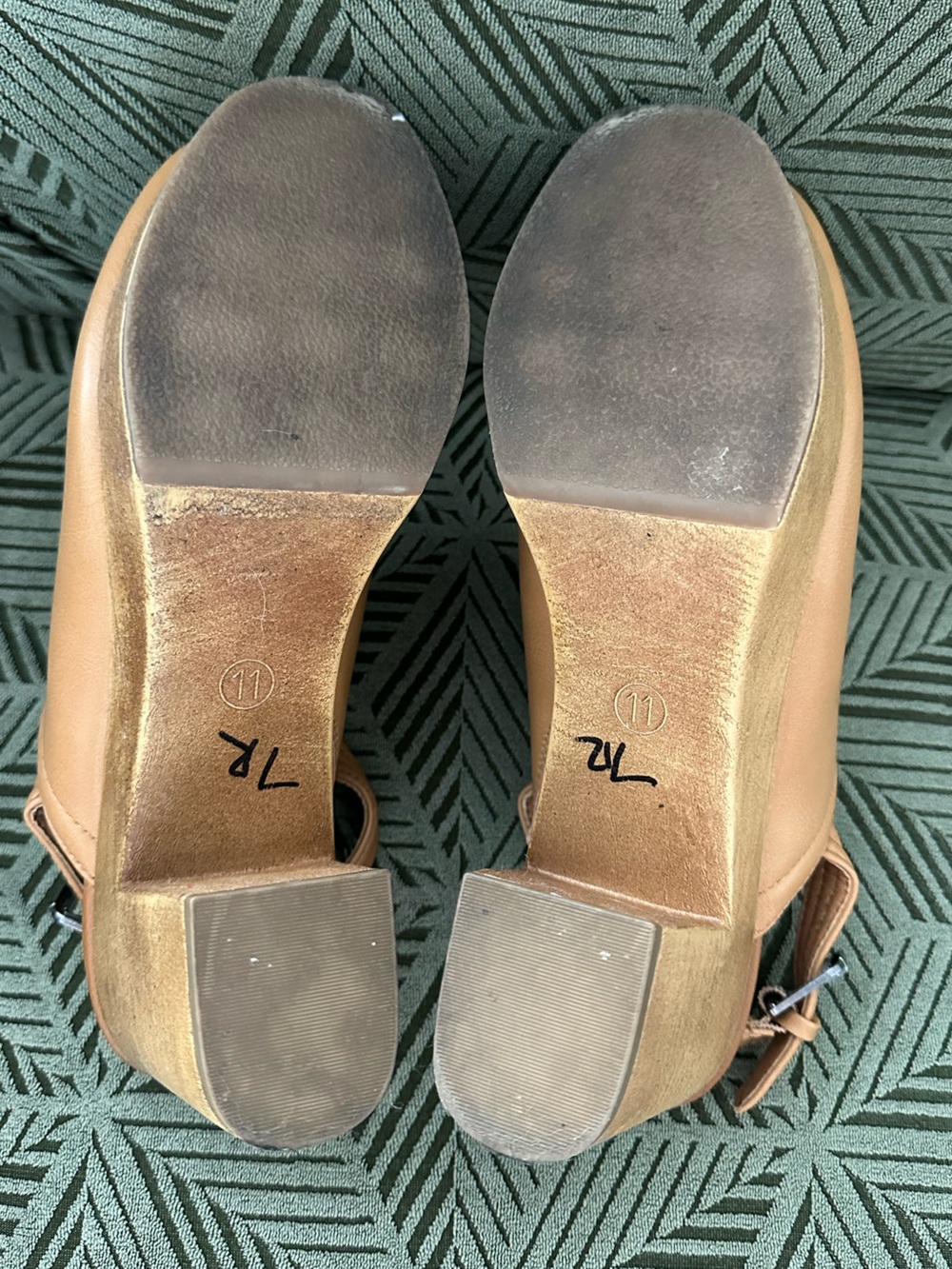 Universal Thread Tan Platform Clogs - Picture 5 of 5